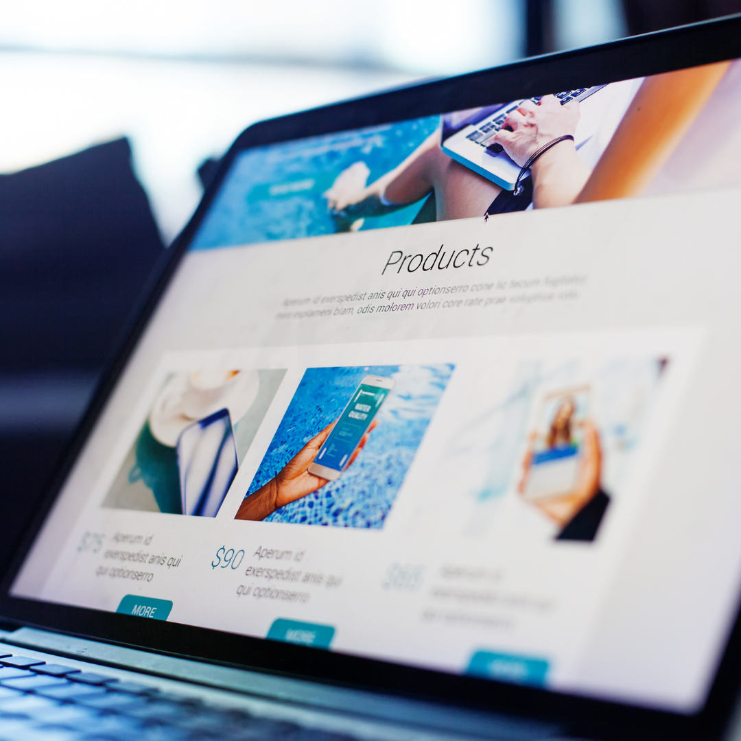 AI-assisted-web-chat-hero-img-1