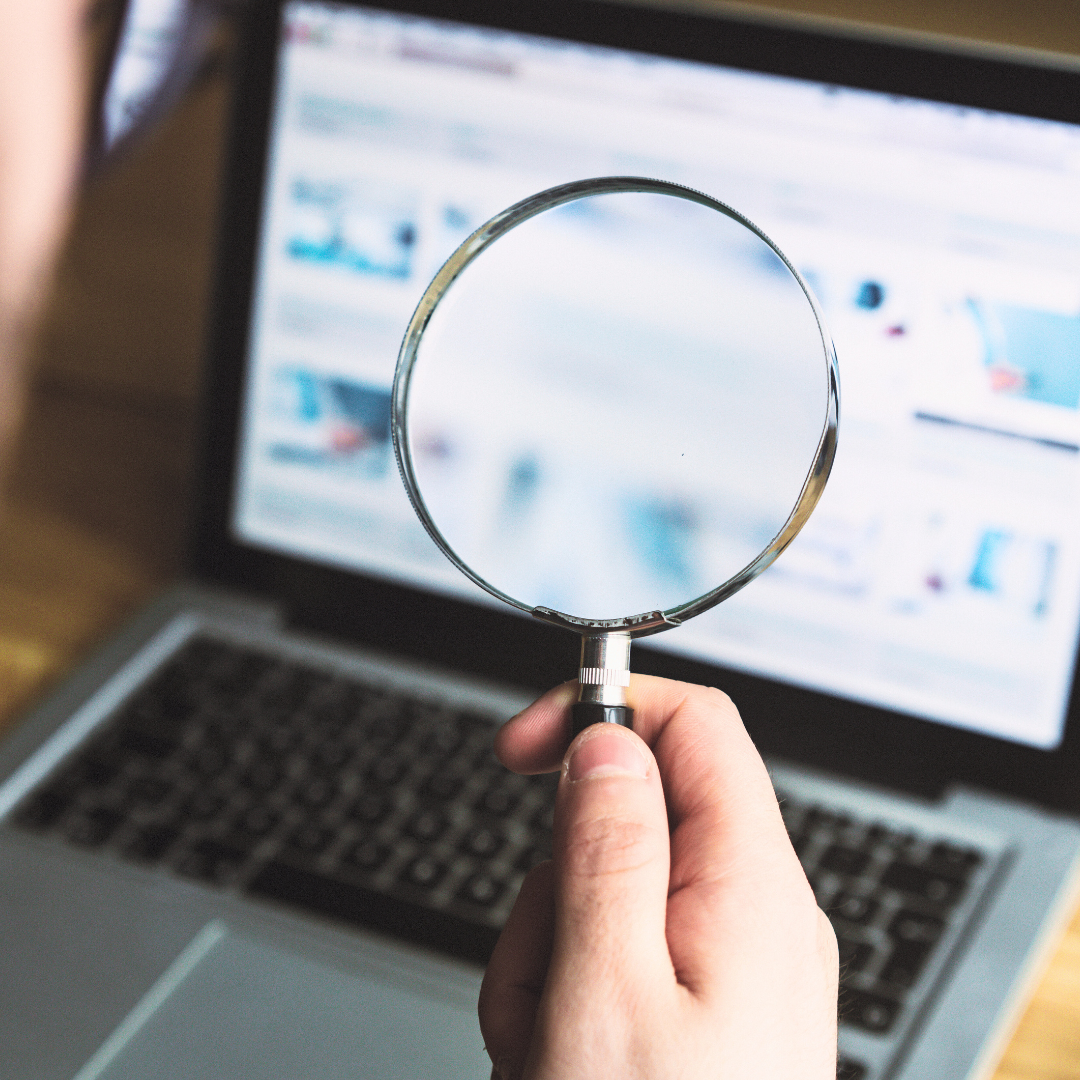 AI-assisted-web-chat-hero-img-1